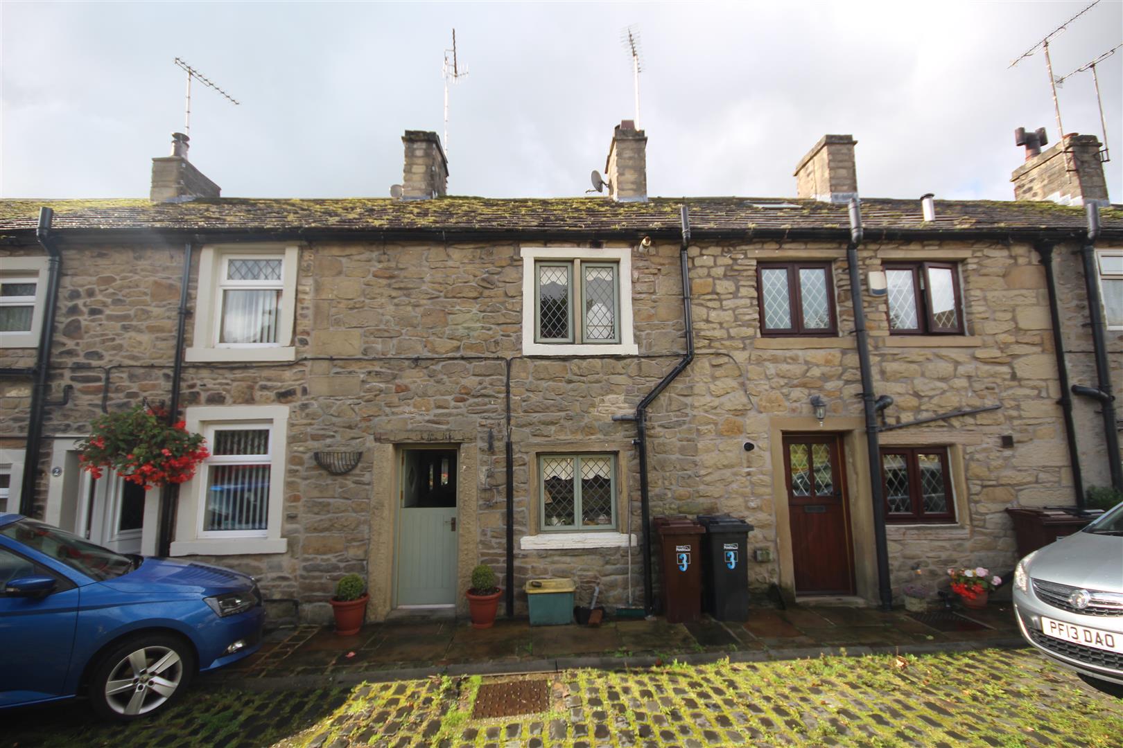 1 bedroom cottage For Sale in Salterforth - IMG_8709.jpg